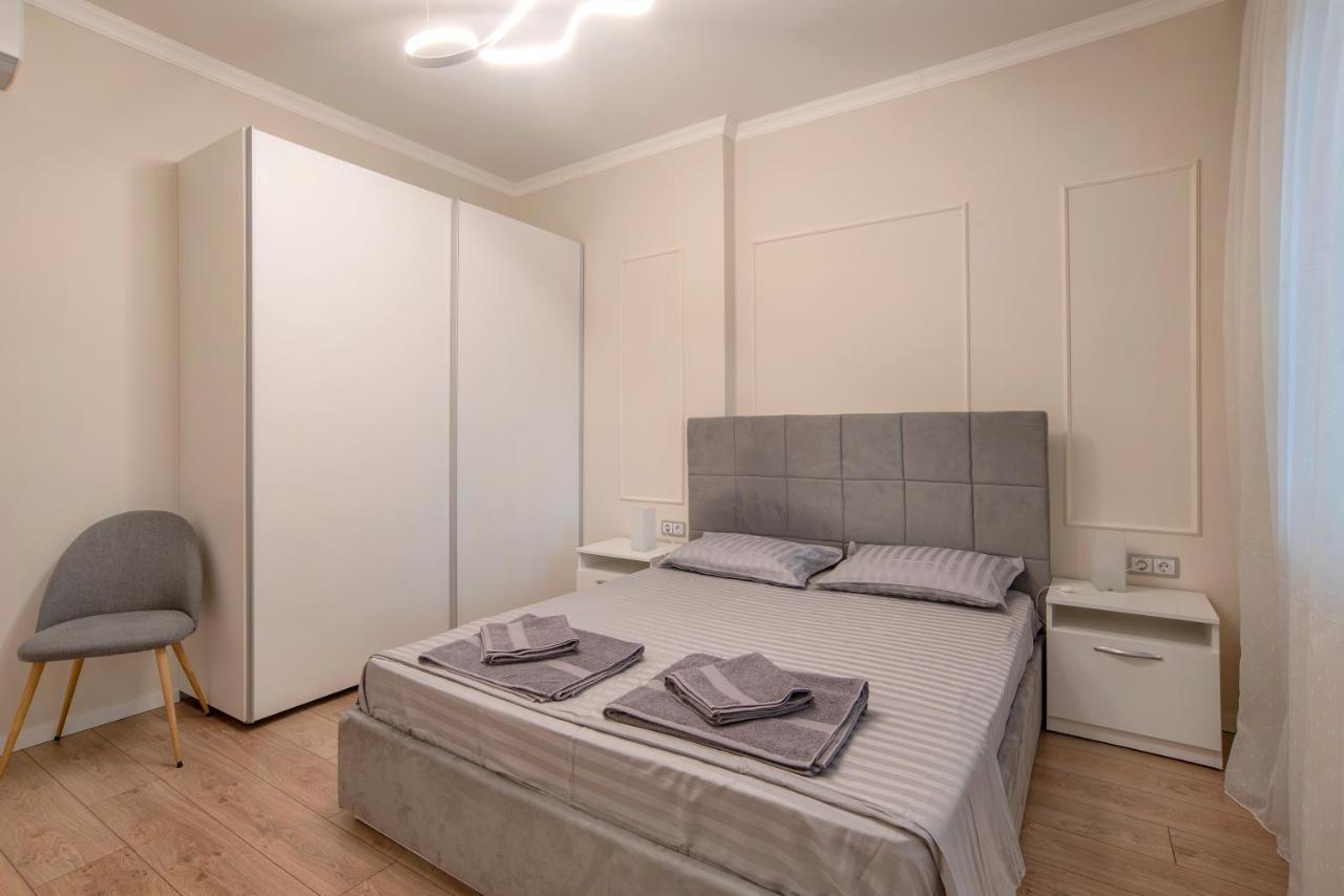 Tina'S 2 Bedroom Top Central Apartment Szófia Kültér fotó